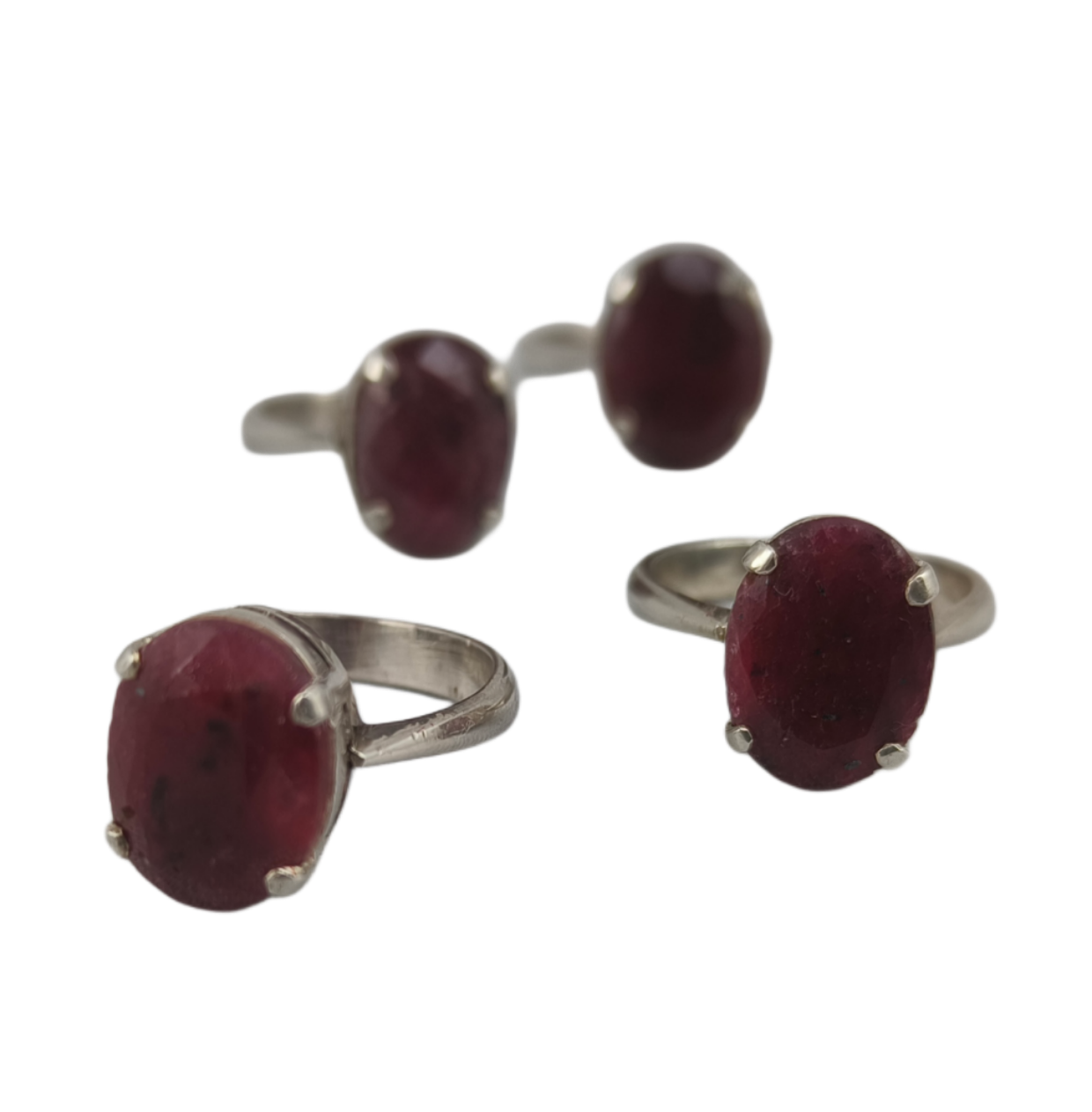 Rubin silver ring