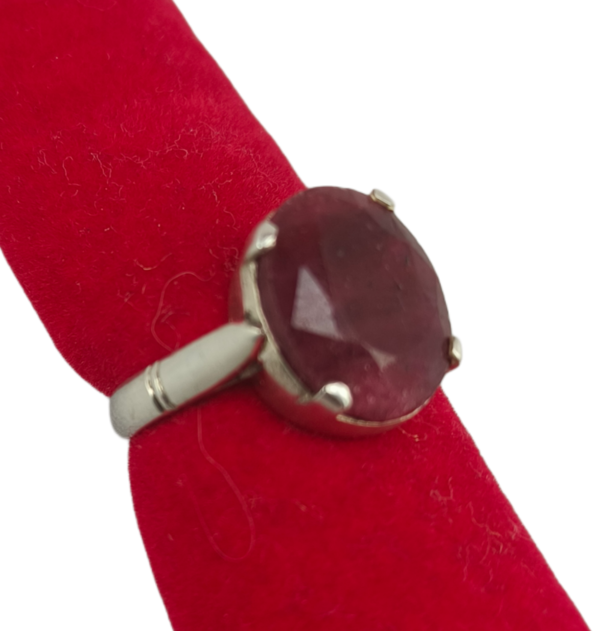 Rubin silver ring (2)